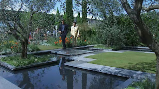 Evening Standard A garden for all Time (Gold Award) by Arabella Lennox-Boyd Evening Standard A garden for all Time (Gold Award) by Arabella Lennox-Boyd