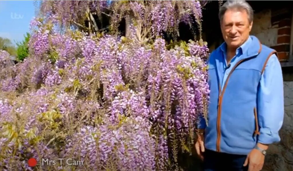 Alan Titchmarsh in his garden Alan Titchmarsh in his garden