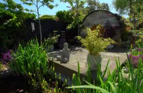 Garden hobbit house