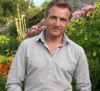 Chris Beardshaw Chris Beardshaw