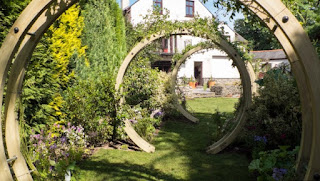 Love your garden series 3 Love your garden series 3